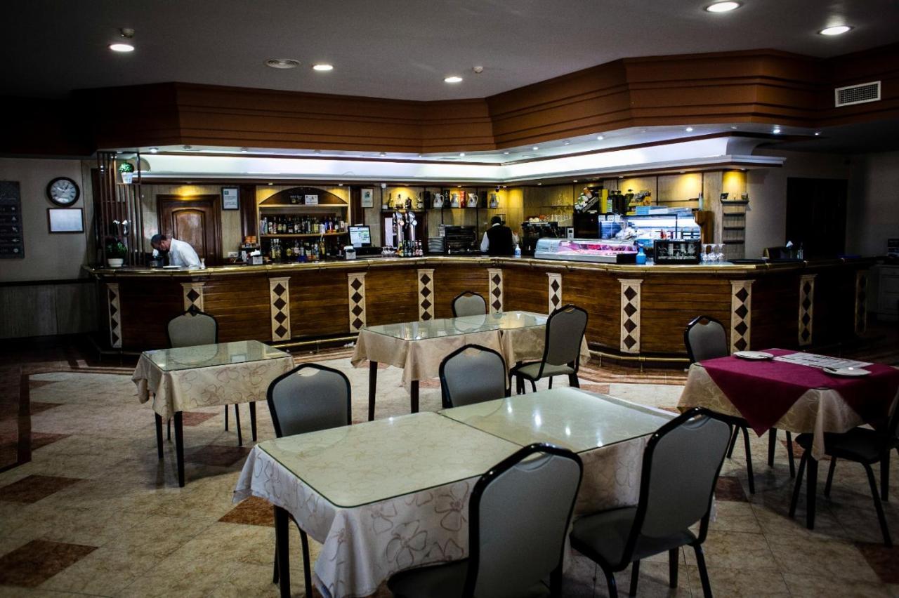 Hostal Restaurante El Paso Bailen Ngoại thất bức ảnh